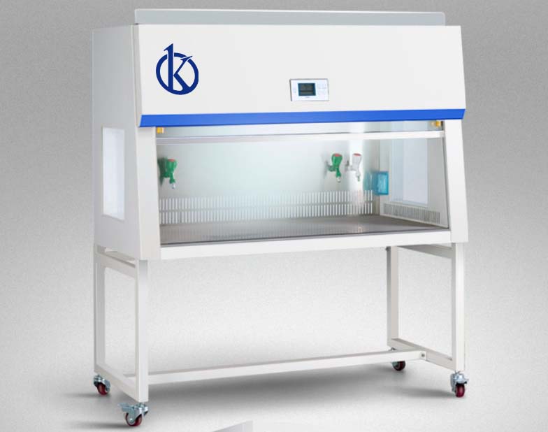 Bancos de flujo laminar vertical: Aplicaciones reales en laboratorios clínicos y hospitalarios 2026