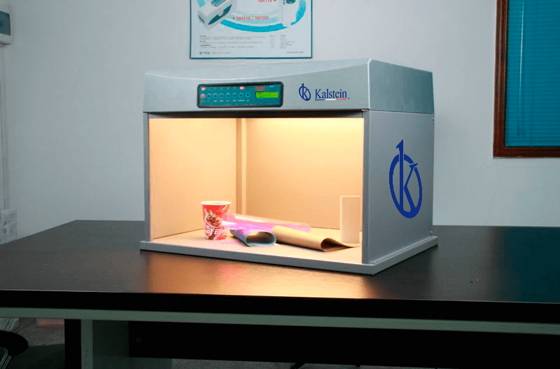 Caja de luz color YR05520