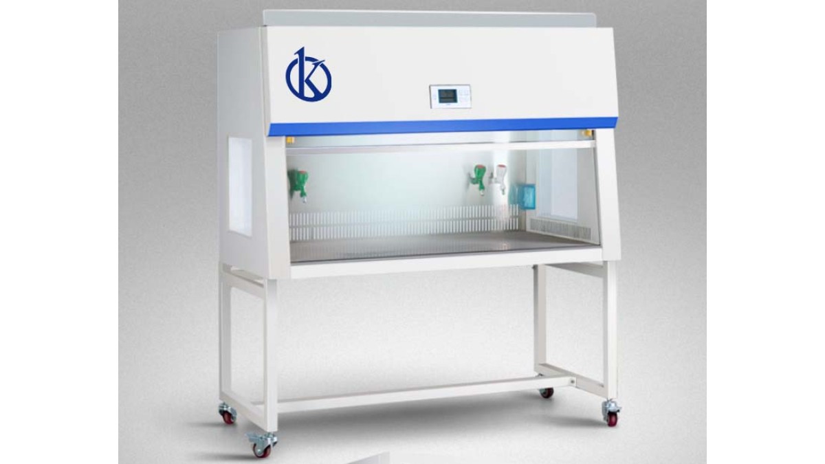Bancos de flujo laminar vertical: Aplicaciones reales en laboratorios clínicos y hospitalarios 2026